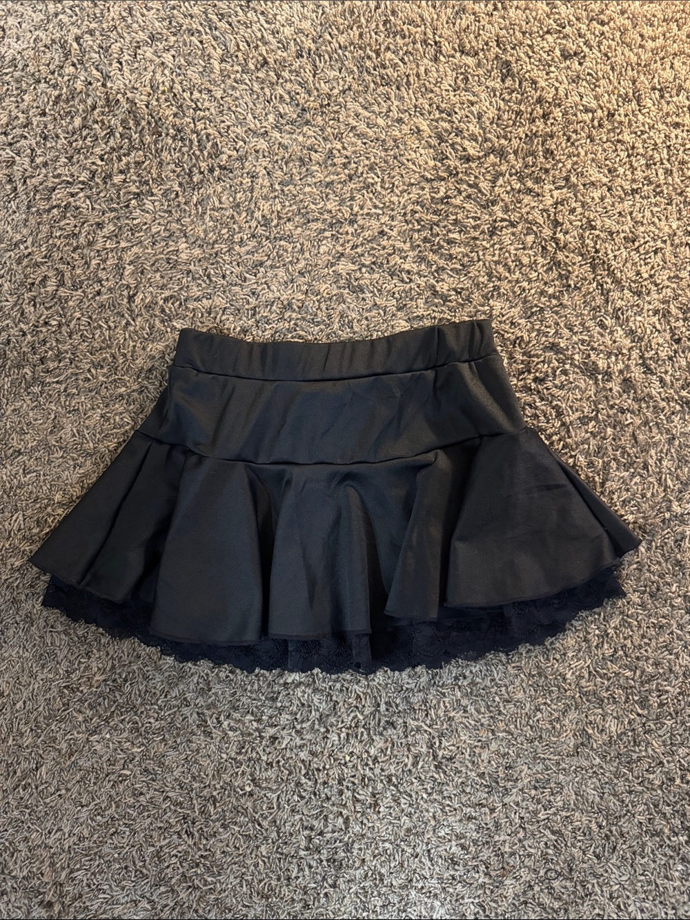 Sexy black skirt with lace detail